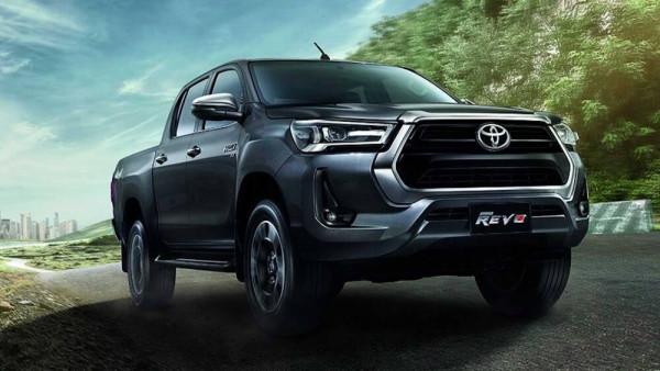 Toyota Revo 2022