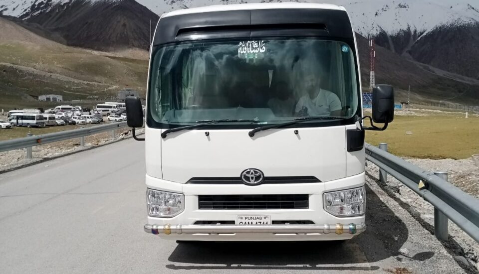 Toyota Coaster 5C